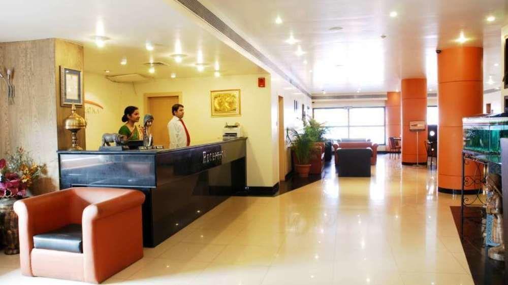 Vishwaratna Hotel Guwahati Dış mekan fotoğraf