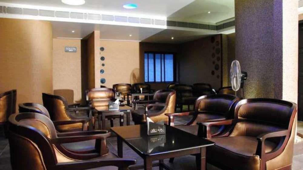 Vishwaratna Hotel Guwahati Dış mekan fotoğraf