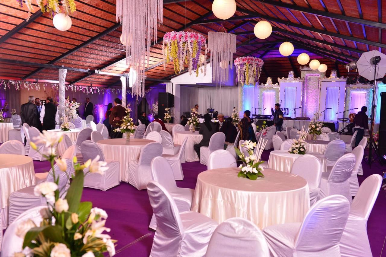 Vishwaratna Hotel Guwahati Dış mekan fotoğraf